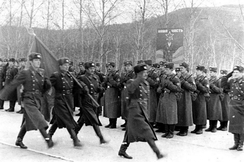 Обыкновенный спецназ. Из жизни 24-й бригады спецназа ГРУ Обыкновенный спецназ. Из жизни 24-й бригады спецназа ГРУ