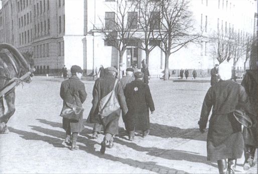 Холокост в Латвии. «Убить всех евреев!» Холокост в Латвии. «Убить всех евреев!»