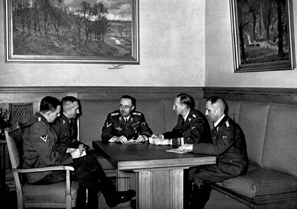 Тайная миссия Третьего Рейха Тайная миссия Третьего Рейха