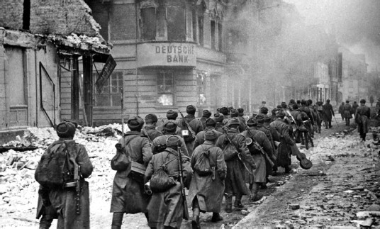 Разгром 1945. Битва за Германию Разгром 1945. Битва за Германию