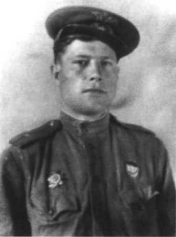 Я дрался с асами люфтваффе. На смену павшим. 1943-1945 Я дрался с асами люфтваффе. На смену павшим. 1943-1945