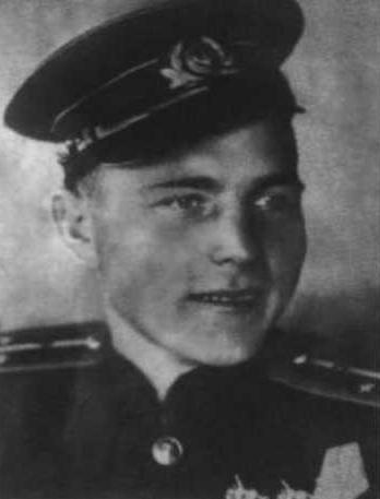 Я дрался с асами люфтваффе. На смену павшим. 1943-1945 Я дрался с асами люфтваффе. На смену павшим. 1943-1945