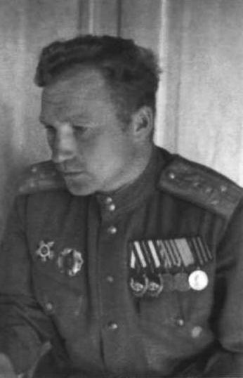 Я дрался с асами люфтваффе. На смену павшим. 1943-1945 Я дрался с асами люфтваффе. На смену павшим. 1943-1945