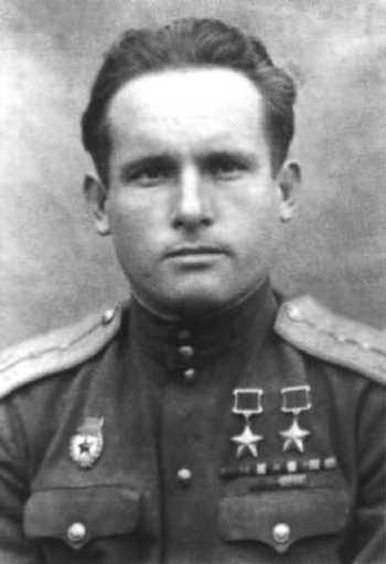 Я дрался с асами люфтваффе. На смену павшим. 1943-1945 Я дрался с асами люфтваффе. На смену павшим. 1943-1945