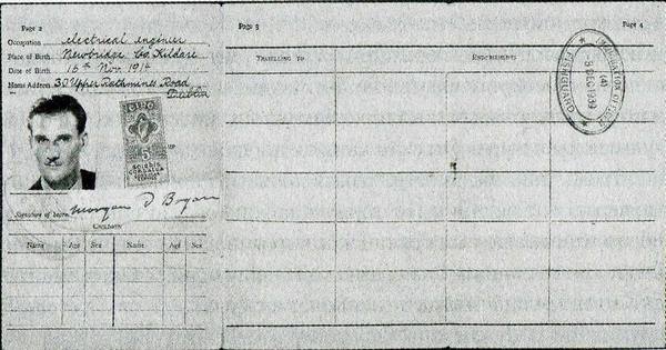 Агент Зигзаг. Подлинная история Эдди Чапмена - предателя и героя Агент Зигзаг. Подлинная история Эдди Чапмена - предателя и героя