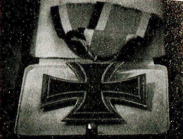 Агент Зигзаг. Подлинная история Эдди Чапмена - предателя и героя Агент Зигзаг. Подлинная история Эдди Чапмена - предателя и героя