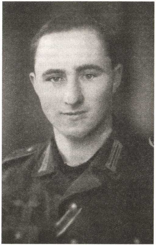 Железный крест для снайпера. Убийца со снайперской винтовкой Железный крест для снайпера. Убийца со снайперской винтовкой