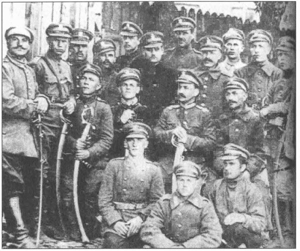 Татары и русские в едином строю Татары и русские в едином строю