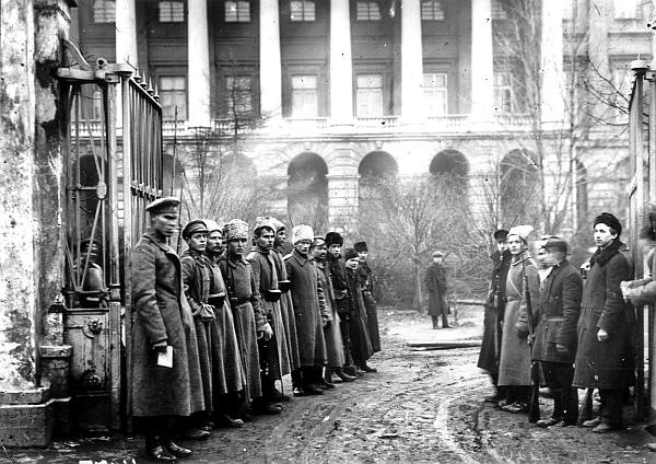 Большевики. 1917 Большевики. 1917