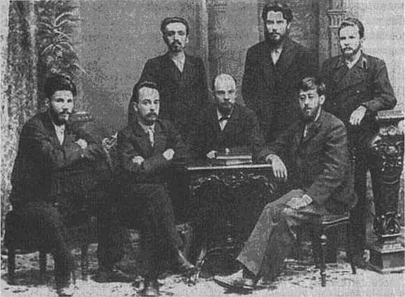 Кто финансирует развал России? От декабристов до моджахедов Кто финансирует развал России? От декабристов до моджахедов