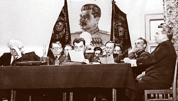 Русь богатырская. Героический век Русь богатырская. Героический век