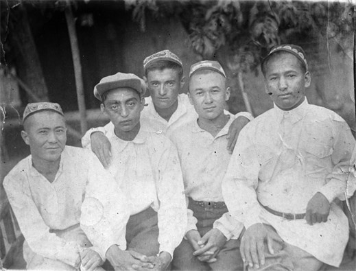 Советский кишлак. Между колониализмом и модернизацией Советский кишлак. Между колониализмом и модернизацией