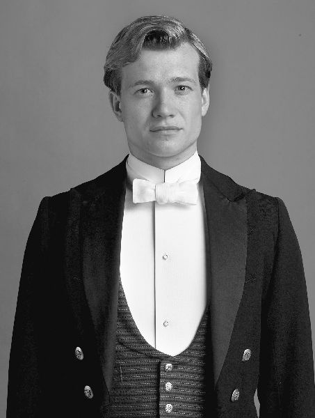 Аббатство Даунтон. История гордости и предубеждений Аббатство Даунтон. История гордости и предубеждений