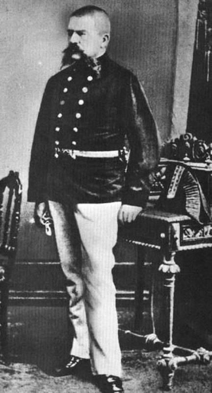 Гитлер Гитлер