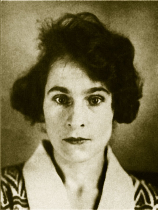 Гала. Как сделать гения из Сальвадора Дали Гала. Как сделать гения из Сальвадора Дали