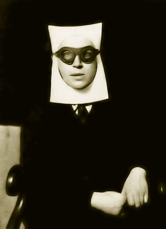 Гала. Как сделать гения из Сальвадора Дали Гала. Как сделать гения из Сальвадора Дали