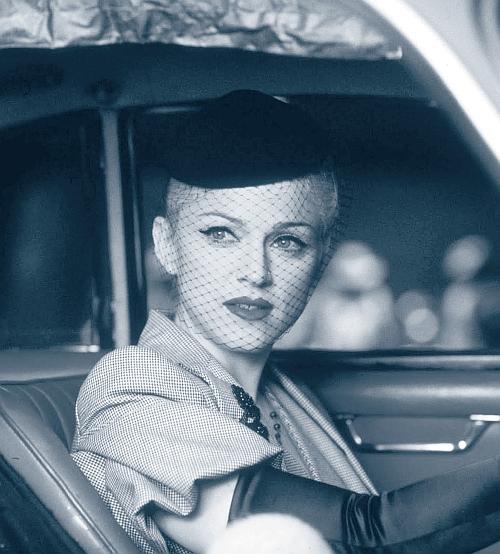 Мадонна. Никто не видит моих слез Мадонна. Никто не видит моих слез