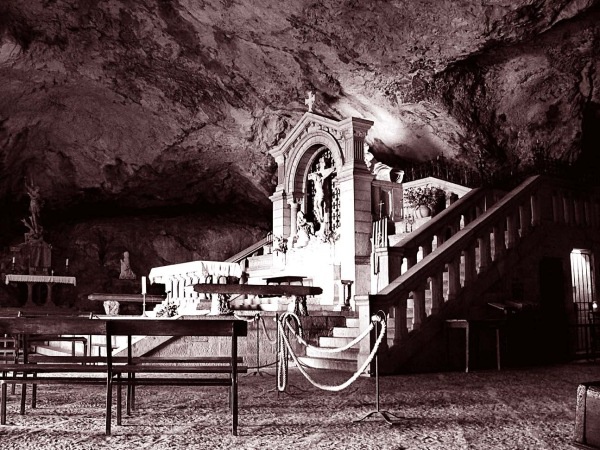 Мария Магдалина. Тайная супруга Иисуса Христа Мария Магдалина. Тайная супруга Иисуса Христа