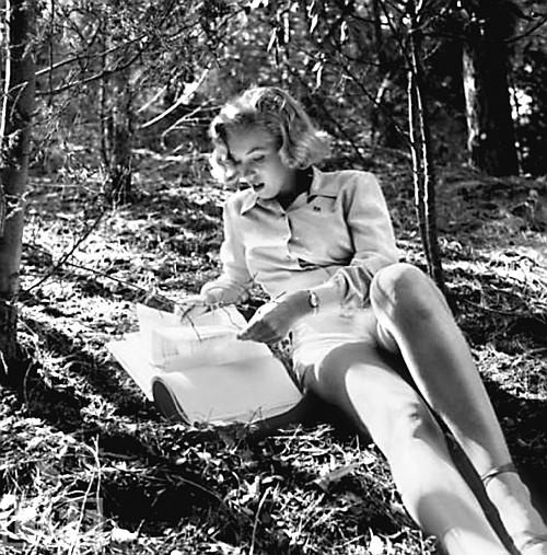 Мэрилин Монро. Жизнь в мире мужчин Мэрилин Монро. Жизнь в мире мужчин