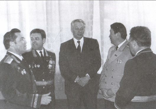 Главная профессия — разведка Главная профессия — разведка