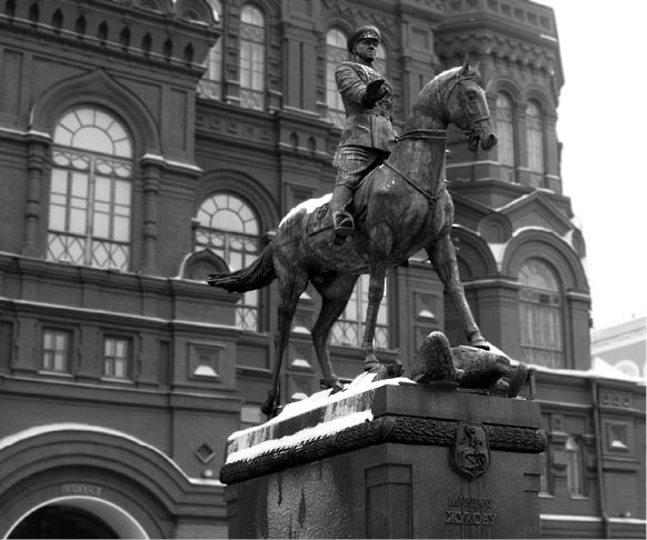 Жуков. Мастер побед или кровавый палач? Жуков. Мастер побед или кровавый палач?