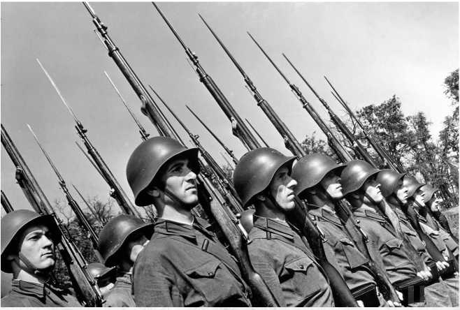 Великие герои Великой войны. Хроника народного подвига. 1941-1942 Великие герои Великой войны. Хроника народного подвига. 1941-1942
