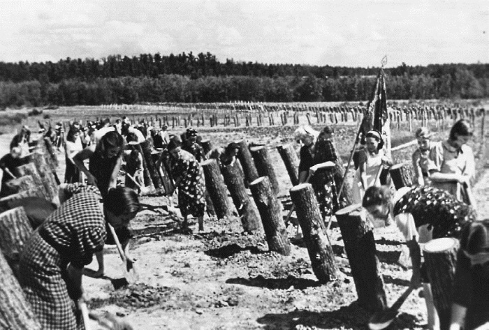 Блокада Ленинграда. Полная хроника - 900 дней и ночей Блокада Ленинграда. Полная хроника - 900 дней и ночей