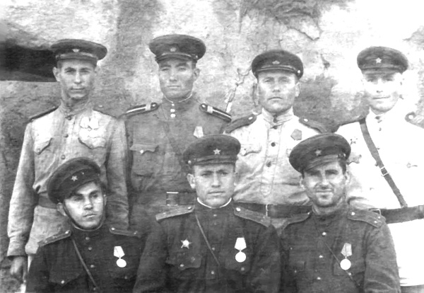 Казак на самоходке. "Заживо не сгорели" Казак на самоходке. "Заживо не сгорели"