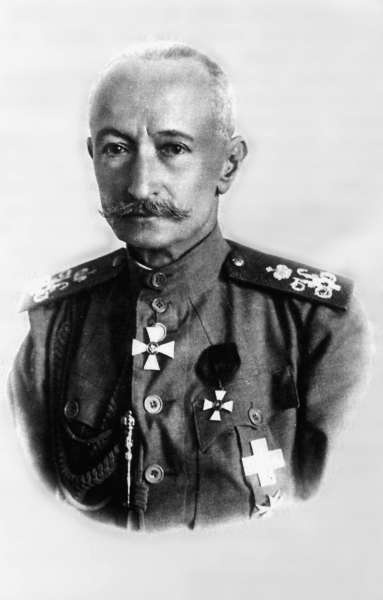 Генерал Брусилов. Лучший полководец Первой Мировой войны Генерал Брусилов. Лучший полководец Первой Мировой войны