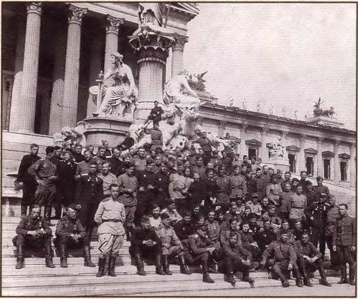 Вена. История. Легенды. Предания Вена. История. Легенды. Предания