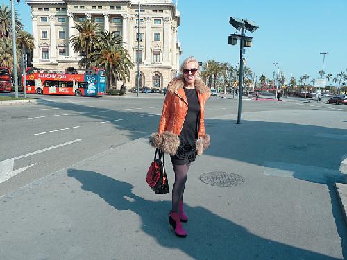 Встань и живи, или Там, где другие тормозят, я жму на газ! Встань и живи, или Там, где другие тормозят, я жму на газ!