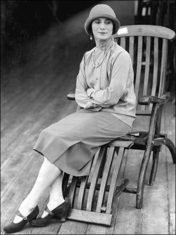 Анна Павлова. Жизнь в танце Анна Павлова. Жизнь в танце