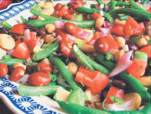 Необыкновенные блюда из консервированных и замороженных продуктов. Мясо, рыба, морепродукты, овощи, фрукты Необыкновенные блюда из консервированных и замороженных продуктов. Мясо, рыба, морепродукты, овощи, фрукты