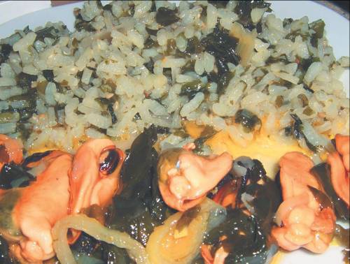 Необыкновенные блюда из консервированных и замороженных продуктов. Мясо, рыба, морепродукты, овощи, фрукты Необыкновенные блюда из консервированных и замороженных продуктов. Мясо, рыба, морепродукты, овощи, фрукты