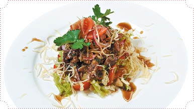 Холодные и теплые салаты. Мясные, рыбные, овощные, корейские, постные + 50 салатных заправок Холодные и теплые салаты. Мясные, рыбные, овощные, корейские, постные + 50 салатных заправок
