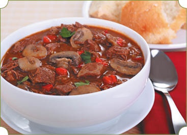 Аппетитное жаркое, гуляш, кулеш, солянки, плов, рагу и другие блюда в горшочках Аппетитное жаркое, гуляш, кулеш, солянки, плов, рагу и другие блюда в горшочках