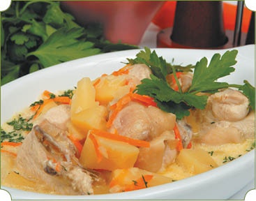 Аппетитное жаркое, гуляш, кулеш, солянки, плов, рагу и другие блюда в горшочках Аппетитное жаркое, гуляш, кулеш, солянки, плов, рагу и другие блюда в горшочках