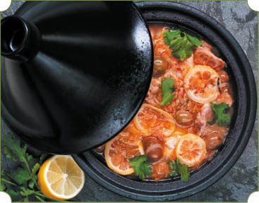 Аппетитное жаркое, гуляш, кулеш, солянки, плов, рагу и другие блюда в горшочках Аппетитное жаркое, гуляш, кулеш, солянки, плов, рагу и другие блюда в горшочках