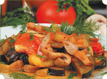 Аппетитное жаркое, гуляш, кулеш, солянки, плов, рагу и другие блюда в горшочках Аппетитное жаркое, гуляш, кулеш, солянки, плов, рагу и другие блюда в горшочках
