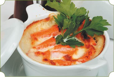 Аппетитное жаркое, гуляш, кулеш, солянки, плов, рагу и другие блюда в горшочках Аппетитное жаркое, гуляш, кулеш, солянки, плов, рагу и другие блюда в горшочках