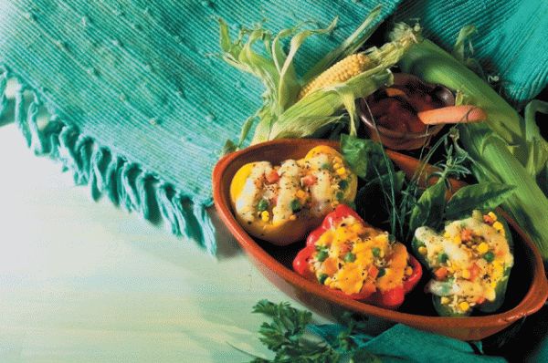 Мужчина на кухне Мужчина на кухне