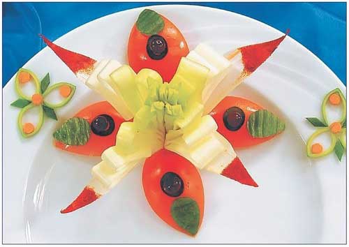 Необычные украшения из обычных овощей Необычные украшения из обычных овощей