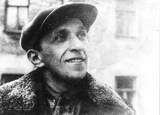Жизнь по "легенде" Жизнь по "легенде"
