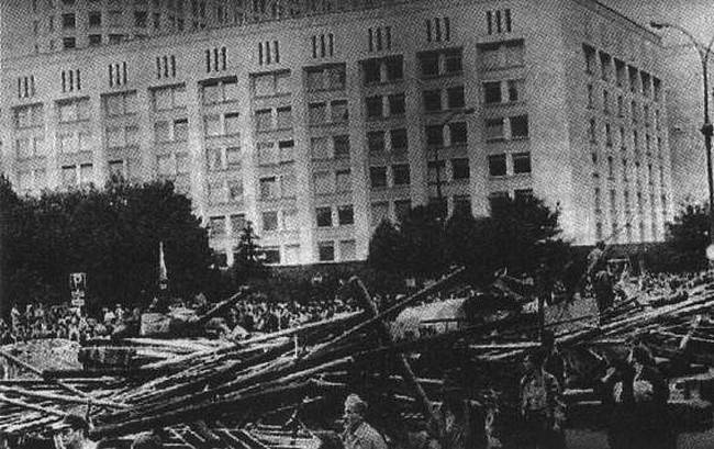 Человек с яйцом. Жизнь и мнения Александра Проханова Человек с яйцом. Жизнь и мнения Александра Проханова