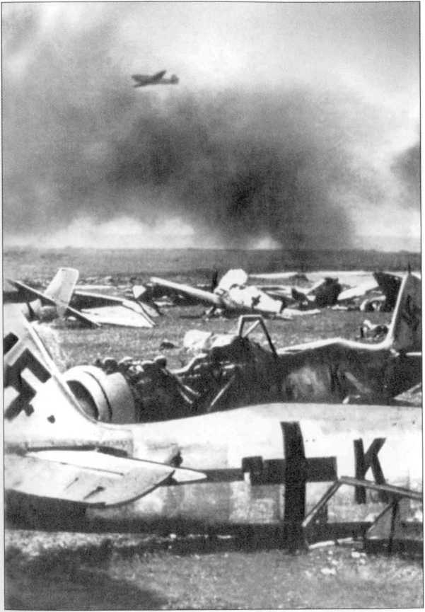 Без права на ошибку. Книга о военной разведке. 1943 год Без права на ошибку. Книга о военной разведке. 1943 год