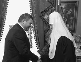 Сердюков гейт. Мебель, женщины, миллиарды. Жизнь и нравы вредителей XXI века Сердюков гейт. Мебель, женщины, миллиарды. Жизнь и нравы вредителей XXI века