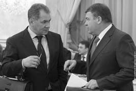 Сердюков гейт. Мебель, женщины, миллиарды. Жизнь и нравы вредителей XXI века Сердюков гейт. Мебель, женщины, миллиарды. Жизнь и нравы вредителей XXI века