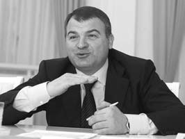 Сердюков гейт. Мебель, женщины, миллиарды. Жизнь и нравы вредителей XXI века Сердюков гейт. Мебель, женщины, миллиарды. Жизнь и нравы вредителей XXI века