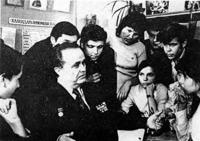 Информаторы Сталина: Неизвестные операции советской военной разведки. 1944-1945 Информаторы Сталина: Неизвестные операции советской военной разведки. 1944-1945