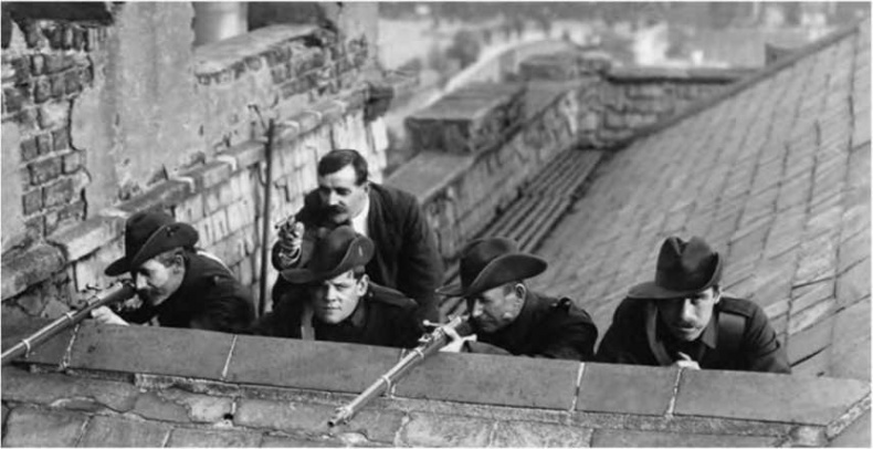 Гитлеровская машина шпионажа. Военная и политическая разведка Третьего рейха. 1933-1945 Гитлеровская машина шпионажа. Военная и политическая разведка Третьего рейха. 1933-1945